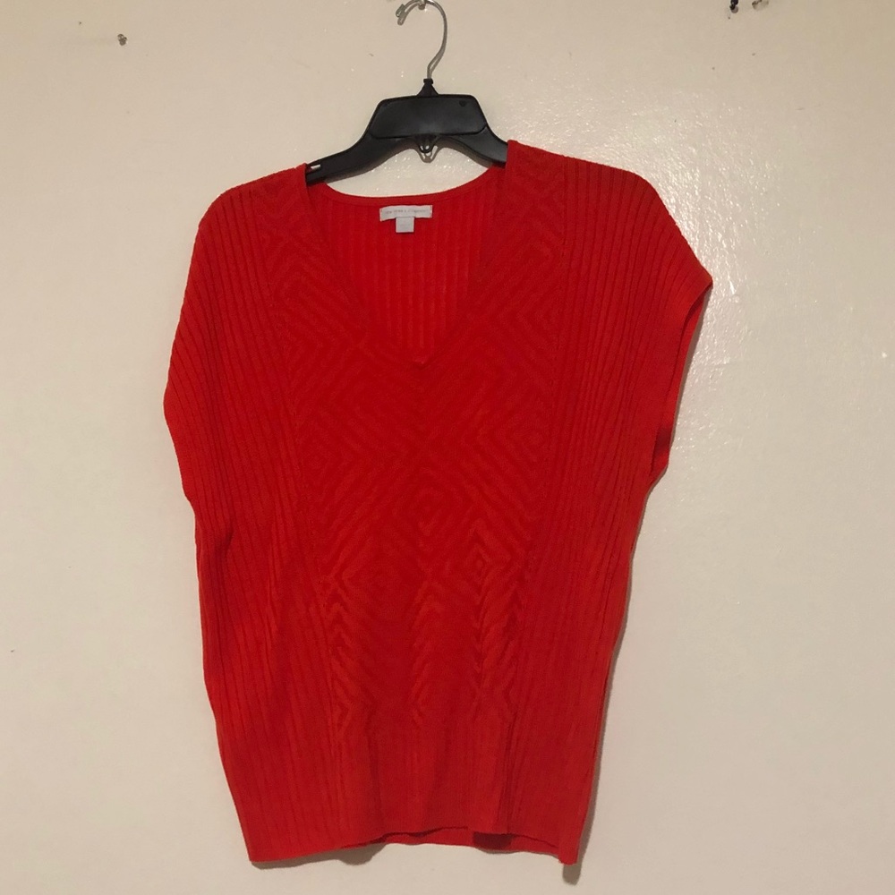 New York and company orange sweater size small.